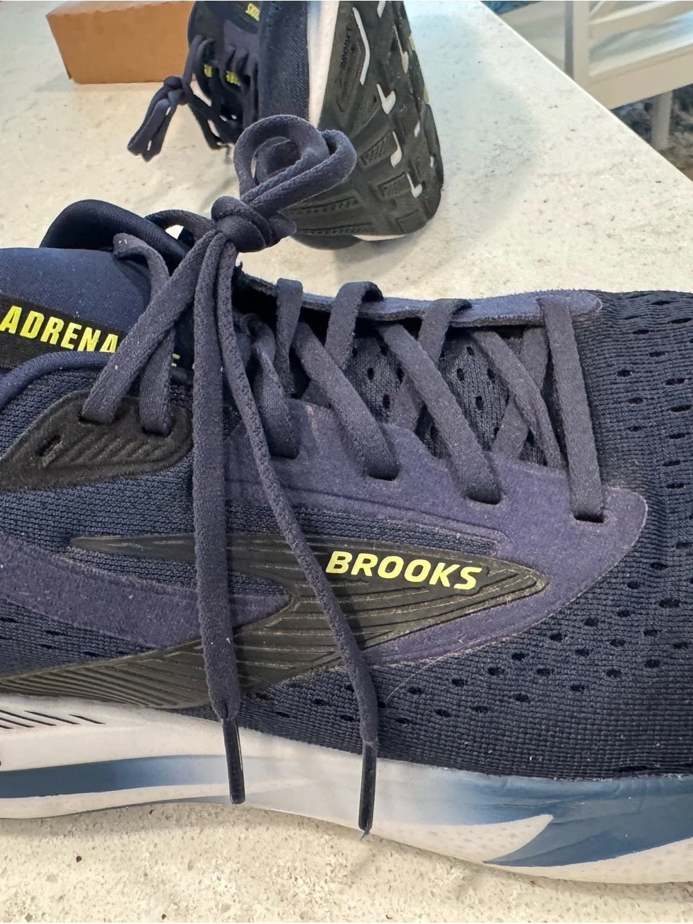 Brooks Adrenaline GTS 24 size 14